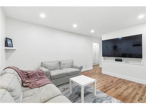 10 Frost St, Riverview, NB 