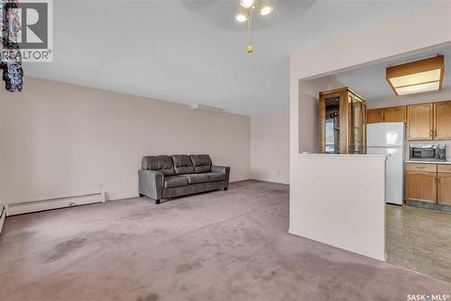 233 209D Cree Place, Saskatoon, SK - Indoor Photo Showing Kitchen