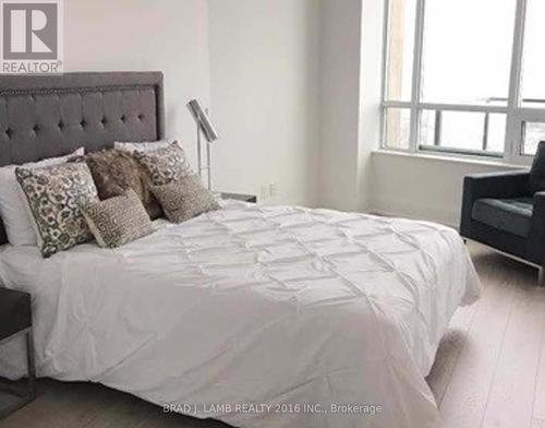 #4403 - 36 Park Lawn Road, Toronto, ON - Indoor Photo Showing Bedroom