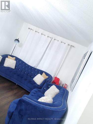 17 - 285 Bluevale Street N, Waterloo, ON - 