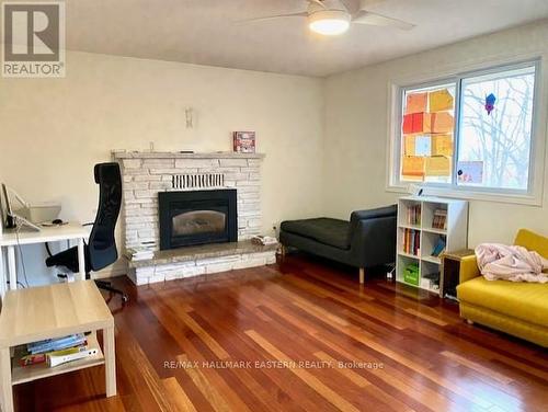 1186 Cartier Boulevard, Peterborough (Northcrest Ward 5), ON - Indoor Photo Showing Living Room With Fireplace