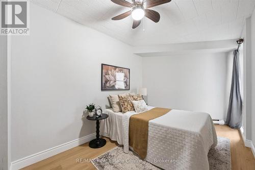 102 - 105 Conroy Crescent, Guelph (Dovercliffe Park/Old University), ON - Indoor Photo Showing Bedroom