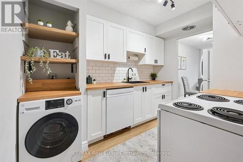 102 - 105 Conroy Crescent, Guelph (Dovercliffe Park/Old University), ON - Indoor Photo Showing Laundry Room
