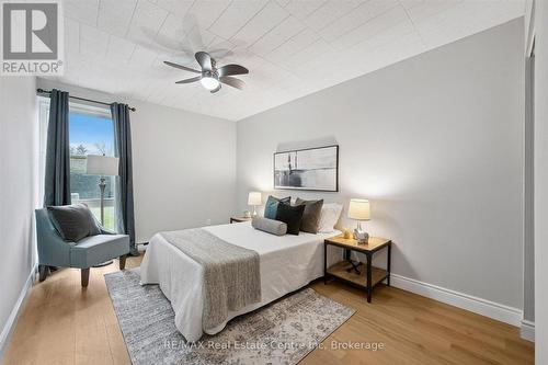 102 - 105 Conroy Crescent, Guelph (Dovercliffe Park/Old University), ON - Indoor Photo Showing Bedroom
