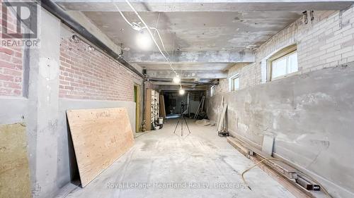 56 Albert Street, Stratford, ON - Indoor