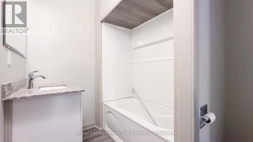 56 Albert Street, Stratford, ON - Indoor