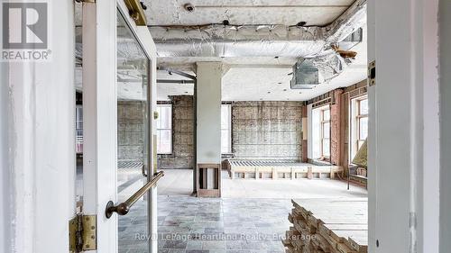 56 Albert Street, Stratford, ON -  Photo Showing Other Room