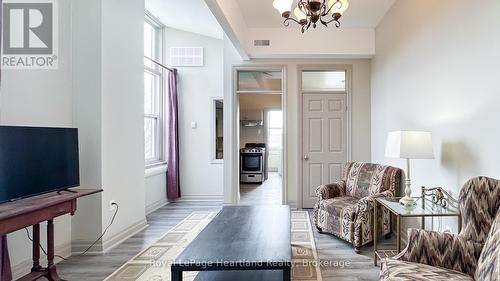 56 Albert Street, Stratford, ON - Indoor