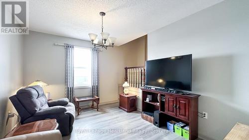 56 Albert Street, Stratford, ON - Indoor