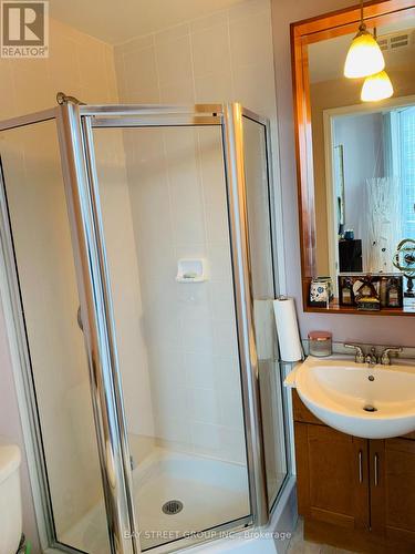 1903 - 60 Byng Avenue, Toronto, ON - Indoor Photo Showing Bathroom