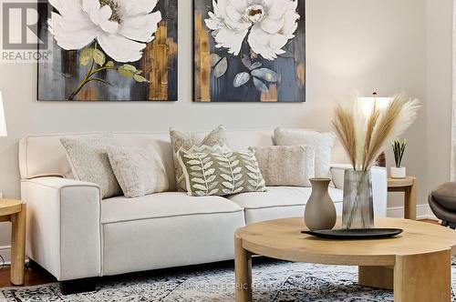 86 Rollo Drive, Ajax (South East), ON - Indoor