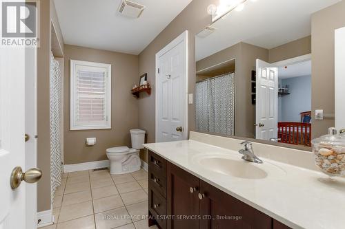 2472 Chaplin Road, Oakville, ON - Indoor Photo Showing Bathroom