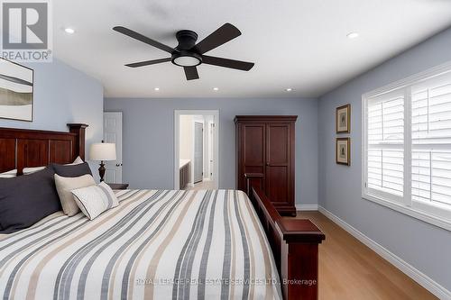2472 Chaplin Road, Oakville, ON - Indoor Photo Showing Bedroom