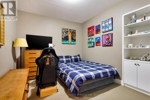 2472 Chaplin Road, Oakville, ON - Indoor Photo Showing Bedroom