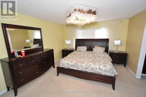 4825 Fulwell Road, Mississauga, ON - Indoor Photo Showing Bedroom