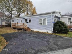 31 Chebogue Lane  Dartmouth, NS B2W 1R3