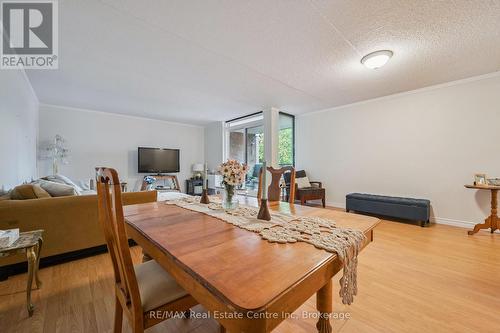 310 - 65 Silvercreek Parkway N, Guelph (Junction/Onward Willow), ON - Indoor