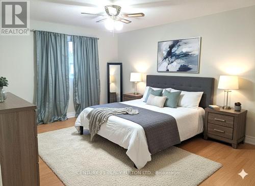 94 - 923 Burns Street W, Whitby, ON - Indoor Photo Showing Bedroom