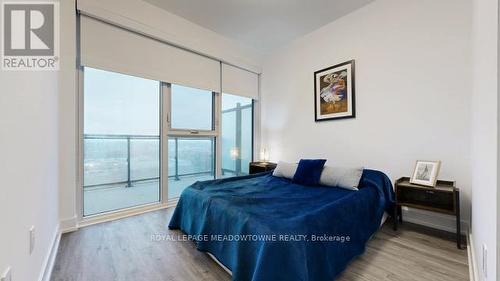 1439 - 20 Inn On The Park Drive, Toronto, ON - Indoor Photo Showing Bedroom