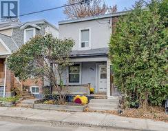 898 EASTERN AVENUE  Toronto, ON M4L 1A4