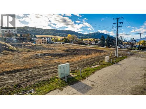 6758 Okanagan Avenue, Vernon, BC 
