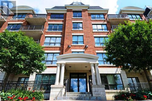 320 - 905 BEAUPARC PRIVATE  Ottawa, ON K1J 0A3