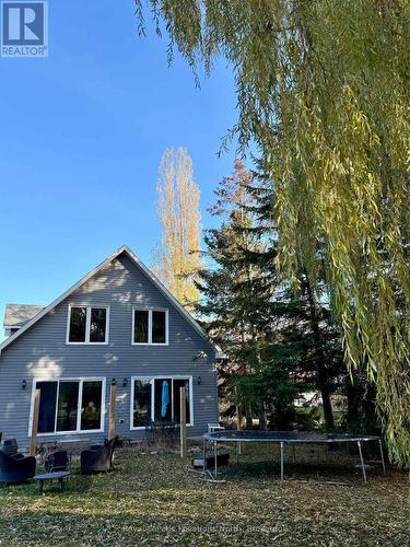 18 Hickory Street, Collingwood, ON - Outdoor