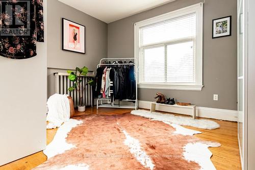 34 Holton Avenue S, Hamilton, ON - Indoor Photo Showing Other Room