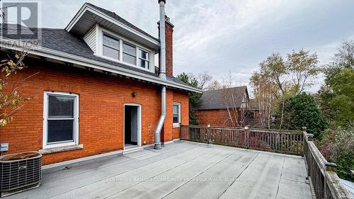 34 Holton Avenue S, Hamilton, ON - Outdoor With Exterior