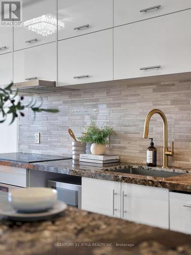 1108 - 8081 Birchmount Road, Markham, ON - Indoor Photo Showing Kitchen With Upgraded Kitchen