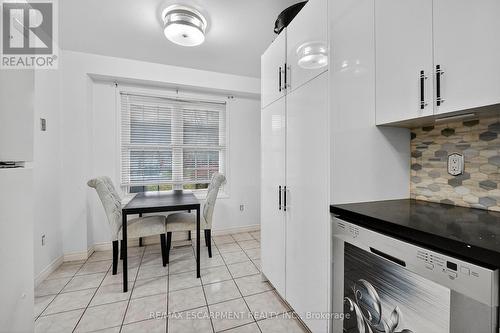 4 Pleasant Grove Terrace, Grimsby, ON - Indoor