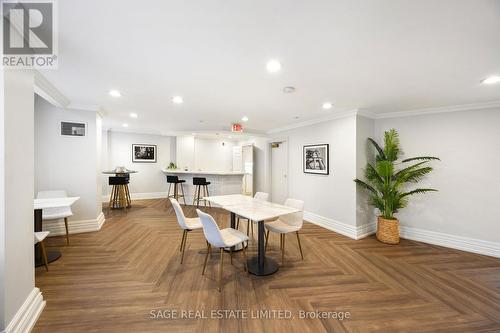 702 - 115 Richmond Street E, Toronto, ON - Indoor Photo Showing Dining Room