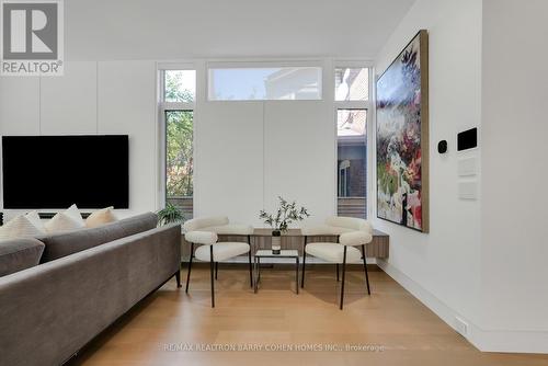 52 Elmsthorpe Avenue, Toronto, ON - Indoor