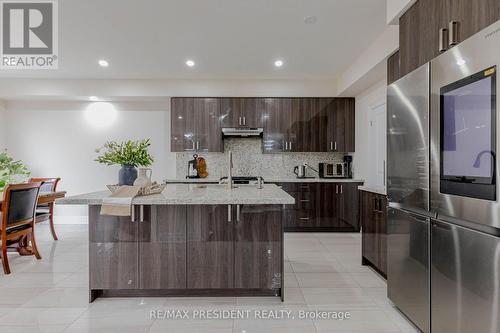 Spacious Kitchen - 2 Vincena Road, Caledon, ON - Indoor Photo Showing Kitchen With Upgraded Kitchen