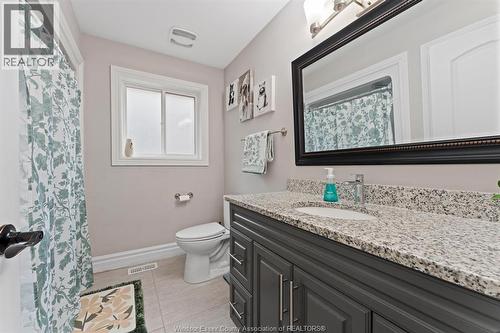 1249 Cancun, Windsor, ON - Indoor Photo Showing Bathroom