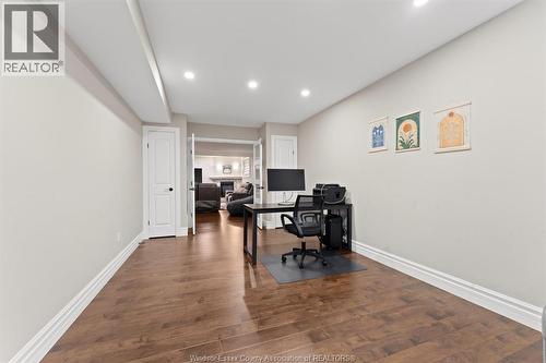 1249 Cancun, Windsor, ON - Indoor Photo Showing Office