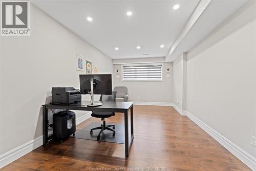 1249 Cancun, Windsor, ON - Indoor Photo Showing Office