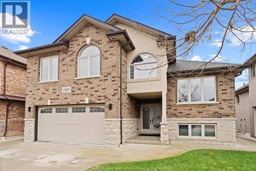 1249 CANCUN  Windsor, ON N9G 0B2