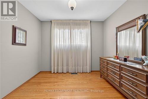 5 Third Road E, Hamilton, ON - Indoor