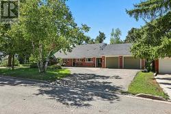 433 MANORHILL AVENUE  Peterborough (Town Ward 3), ON K9J 6H7