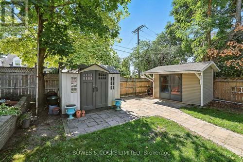 433 Manorhill Avenue, Peterborough (Town Ward 3), ON - Outdoor