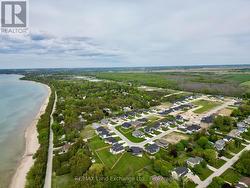 A short stroll to the beach & Lake Huron! - 