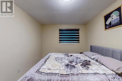4625 Westbourne Terrace, Mississauga, ON - Indoor Photo Showing Bedroom