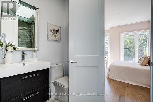 937 Goodwin Road, Mississauga, ON - Indoor Photo Showing Bathroom