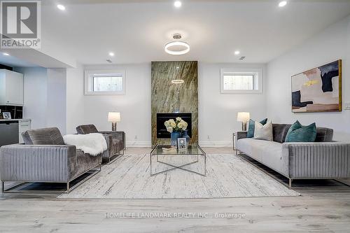 937 Goodwin Road, Mississauga, ON - Indoor