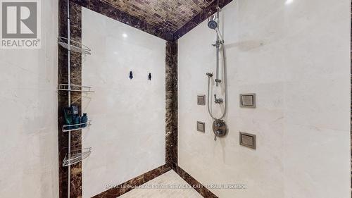 1 Carluke Crescent, Toronto, ON - 