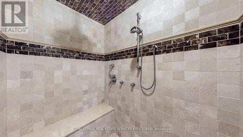 1 Carluke Crescent, Toronto, ON - Indoor Photo Showing Bathroom