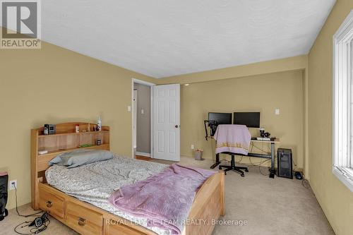Main Level Bedroom #1 - 2322 Summerside Drive, Ottawa, ON - Indoor Photo Showing Bedroom