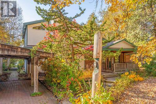 2322 Summerside Drive, Ottawa, ON - Outdoor