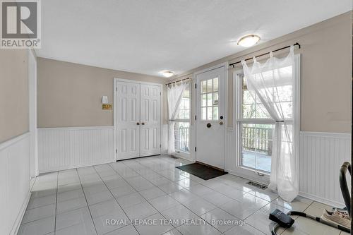 Foyer - 2322 Summerside Drive, Ottawa, ON - Indoor Photo Showing Other Room
